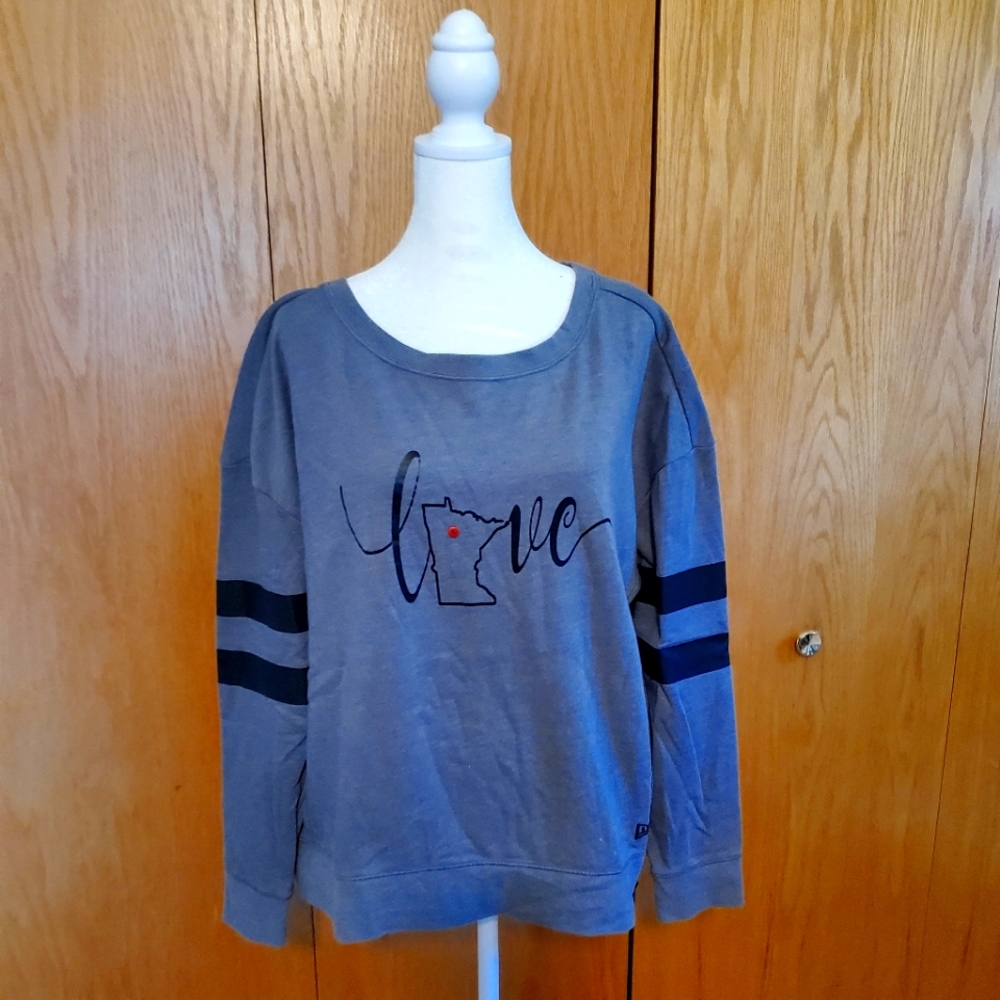 New Era 'love Minnesota' sweatshirt